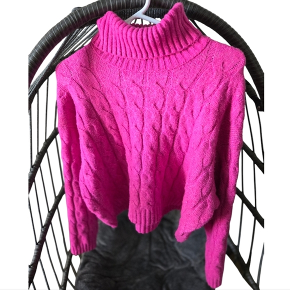 Pink Rose Turtleneck Sweater Size XL - Picture 2 of 5